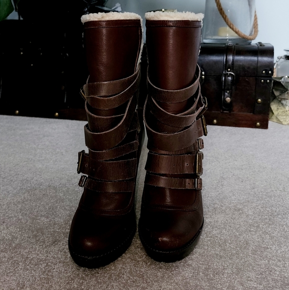 Brown strapped Aldo boots - Picture 2 of 3